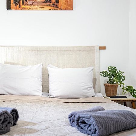 Budapestayz - Bacso Apartments ภายนอก รูปภาพ